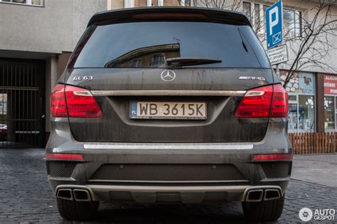 Mercedes-Benz GL klasės (X166) prabangaus visureigio eksterjeras ir interjeras