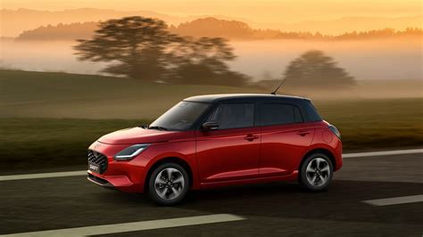 Suzuki Swift ketvirtos kartos automobilio priekis su apvalintomis formomis