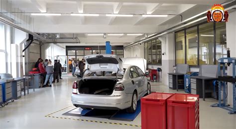Autoserviso interjero nuotrauka