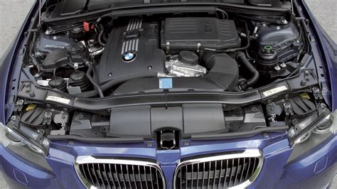 BMW N54 variklio schema su turbokompresoriais