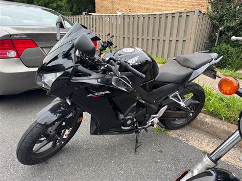 Palyginamoji lentelė skirtingų Honda CBR modelių savybėms