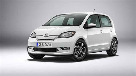 Škoda Citigo e iV įkrovimo stotelėje