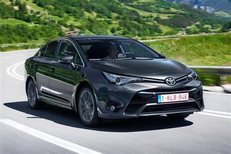 Toyota Avensis važiuoklės patikros iliustracija