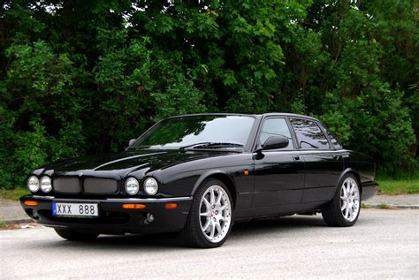 „Jaguar XJ“ X308 modelio priekinės dalies detalės