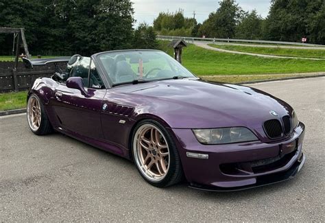 Modifikuotas BMW Z3 su sumažinta prošvaisa