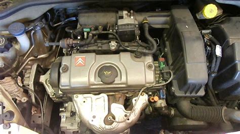 Thematic photo of Citroën C3 2003 engine