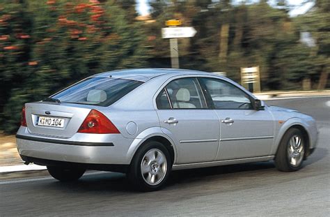 Ford Mondeo 2001 m. modelio nuotrauka
