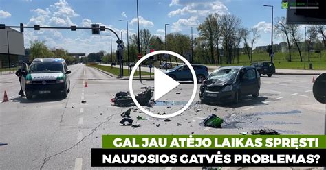 Teisminė įvykio rekonstrukcija: avarijos schema, greičio matavimai, motociklo ir automobilio judėjimo trajektorijos