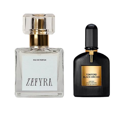 Teminė Tom Ford kvepalų buteliukų nuotrauka