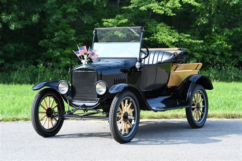 Ford Model T automobilio nuotrauka