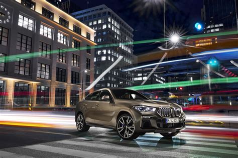 BMW X6 trečiosios kartos modelio pristatymas