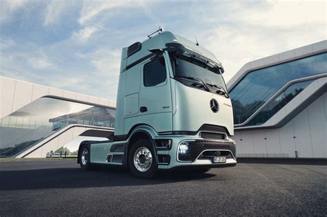 Mercedes-Benz Actros modelio nuotrauka