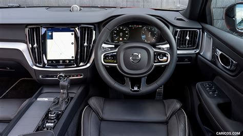 Volvo S60 interior with focus on materials and design