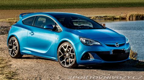 Opel Astra OPC sportinių sėdynių schema