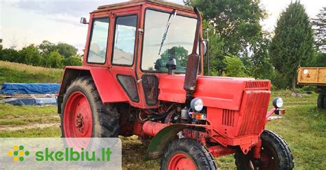 MTZ traktorius su hidrauliniu vairu