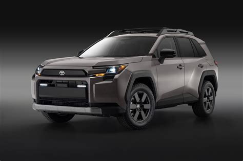 Toyota RAV4 salono interjeras su sėdynėmis ir priekine panele