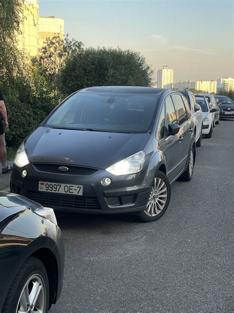 Ford S-Max interjero nuotrauka su sulankstytomis sėdynėmis