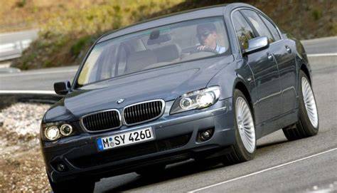 Infografika: Radijo sistemos schema BMW E65