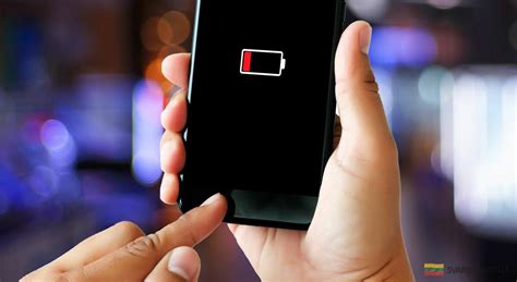 Tematinė iliustracija: išsikrovęs telefono akumuliatorius