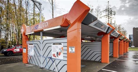 Bekontaktės plovyklos statybos Kelmėje, su atviromis ir uždaromis plovimo vietomis