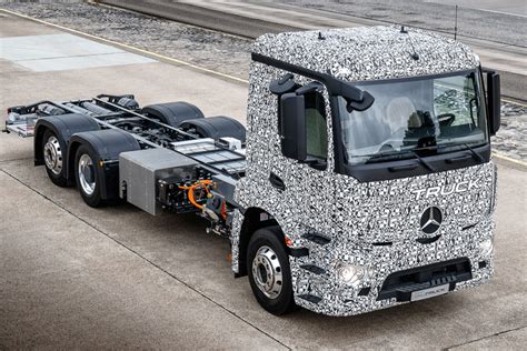 Mercedes-Benz Urban eTruck schemas arba nuotrauka