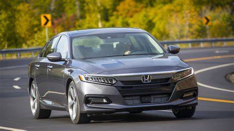 Honda-Accord-10-saugikli-u-dalis