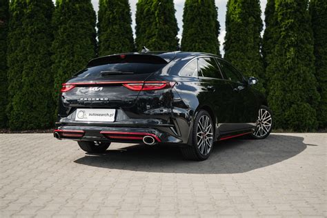 Kia ProCeed GT variklio skyrius