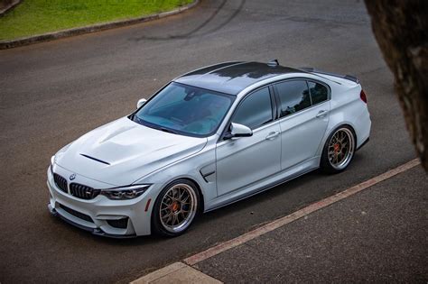 Pavyzdžiai su BMW M3 F80 ratlankių konfigūracijomis