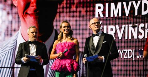 Nuotrauka: apdovanojimų ceremonija fizikos olimpiadoje