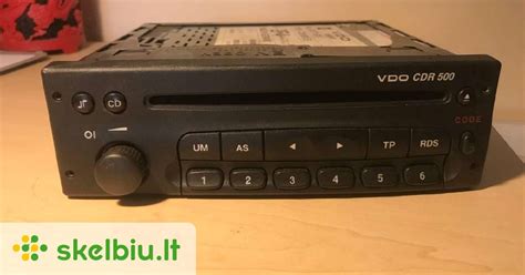 Schema: VDO CDR 500 radijo grotuvo valdymo mygtukai