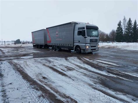 įvairių transporto priemonių vairuotojų nuotrauka