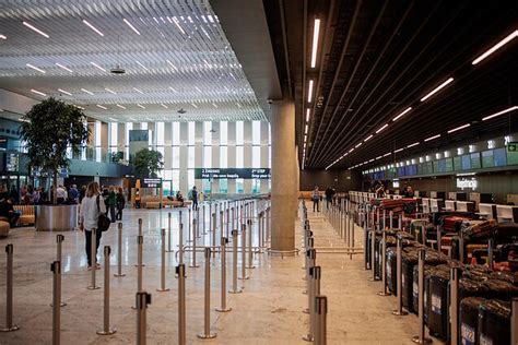 Malagos oro uosto (AGP) terminalas