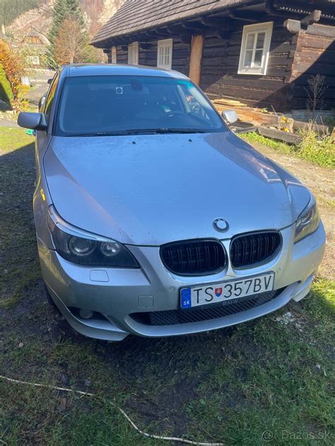 BMW 530d universalo interjero nuotrauka