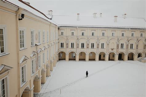 Istorinių Vilniaus universiteto mecenatų portretai