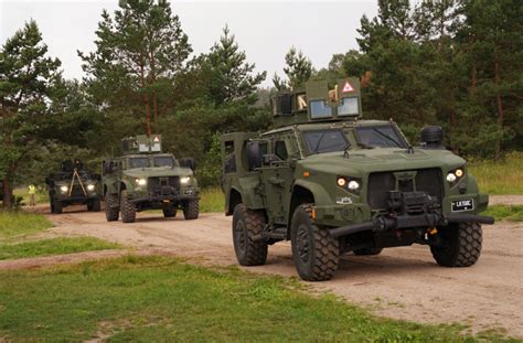 Taktinės ir logistinės transporto priemonės Lietuvos kariuomenėje
