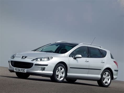 „Peugeot 407“ sedano ir SW modelio išorės palyginimas po atnaujinimo
